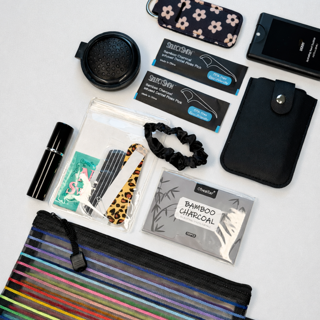 The Purse Essentials Kit - Black