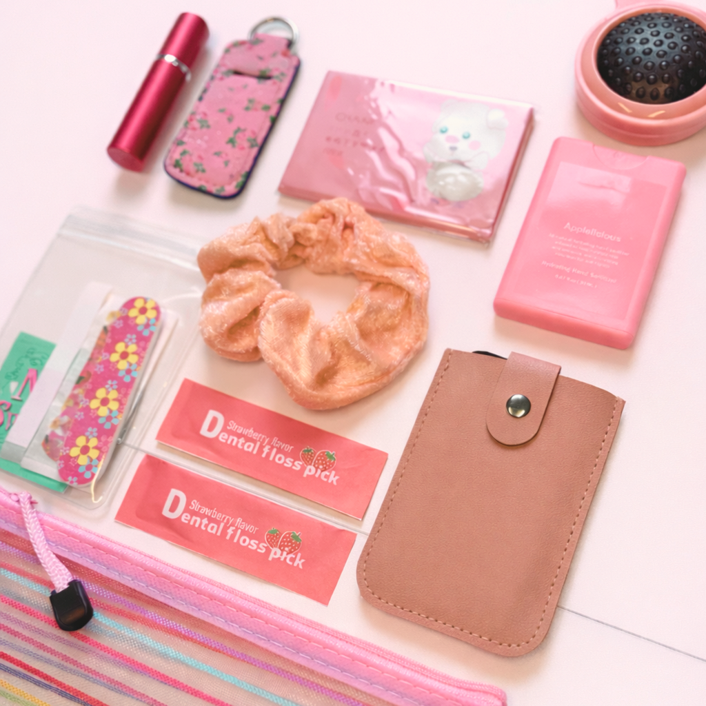 The Purse Essentials Kit - Pink