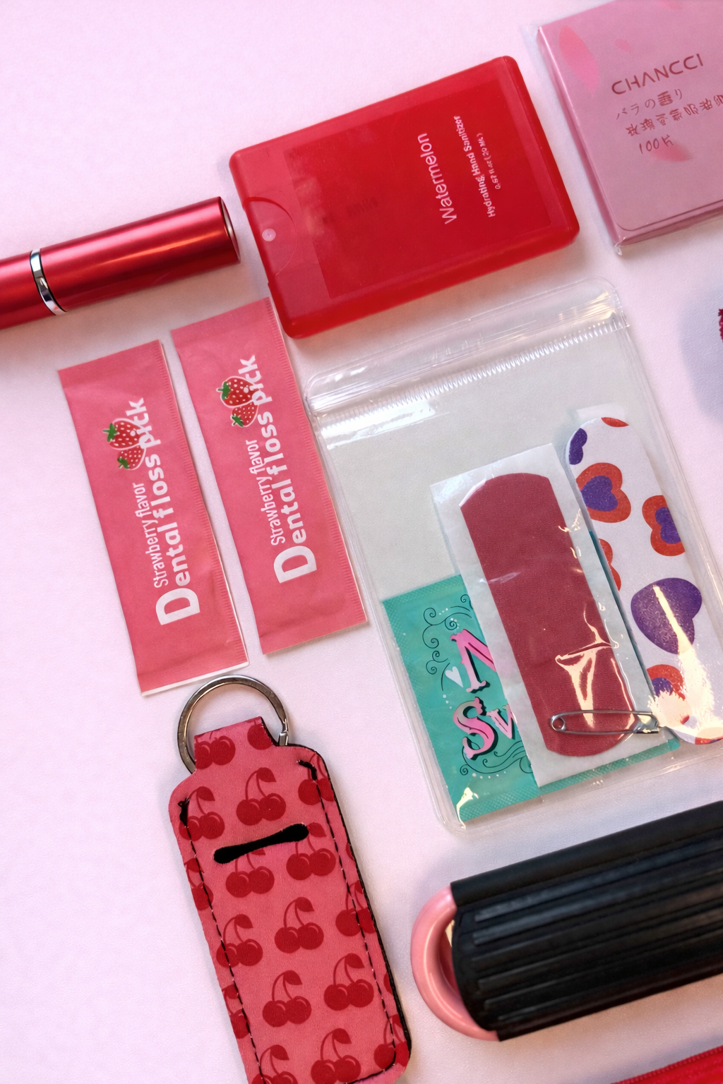 The Purse Essentials Kit - Red