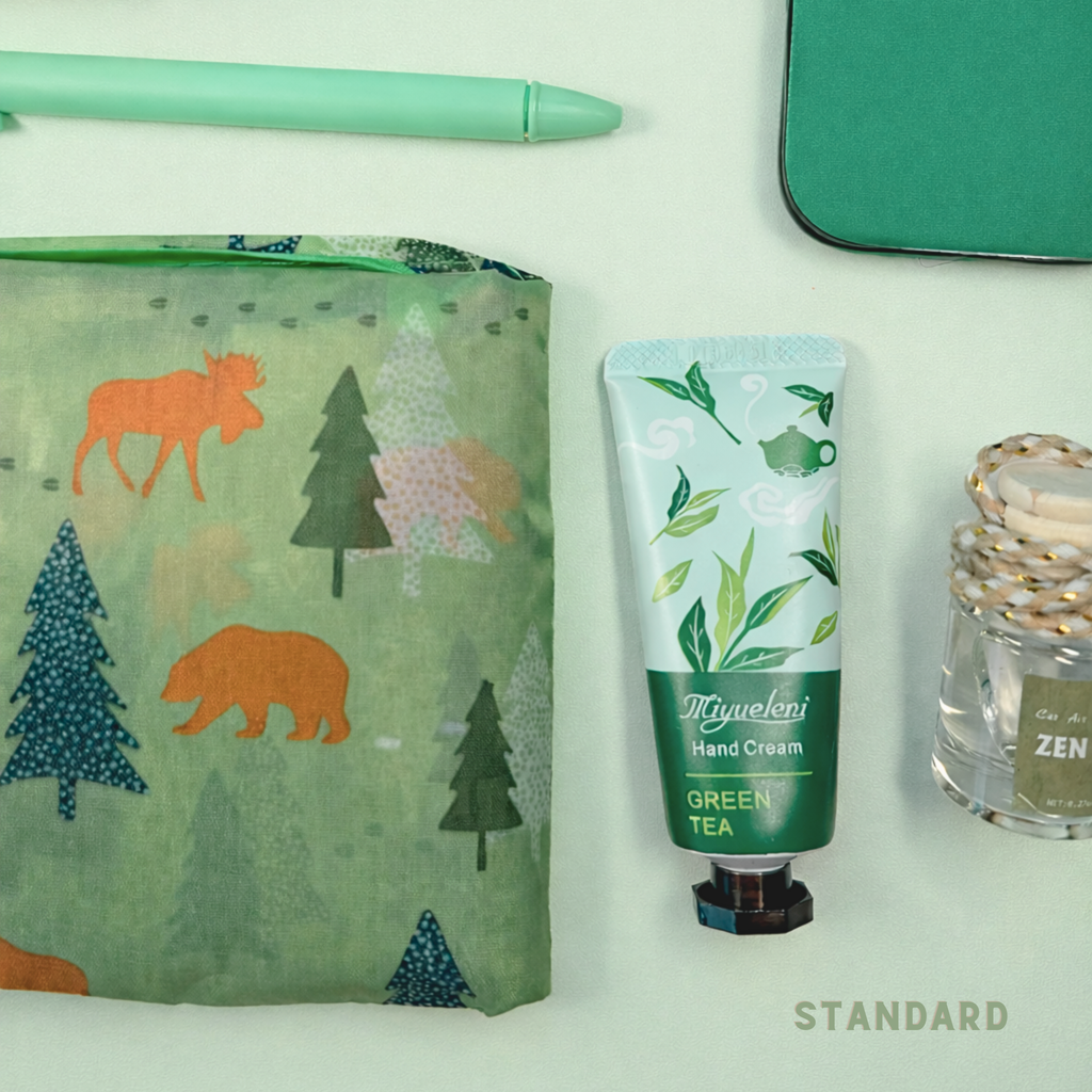 The Car Essentials Kit - Green
